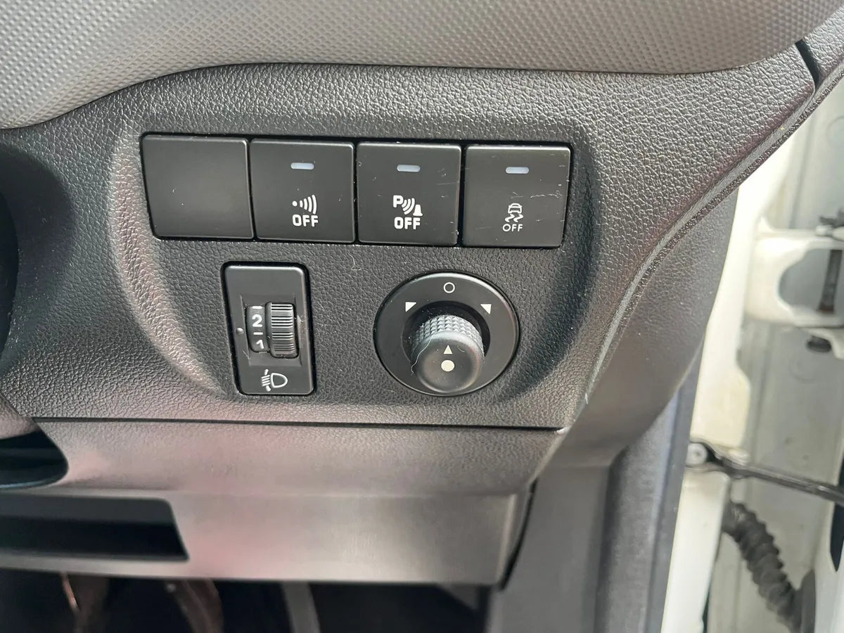 2015 PEUGEOT PARTHER NEW CVRT WARRANTY DELIVERY