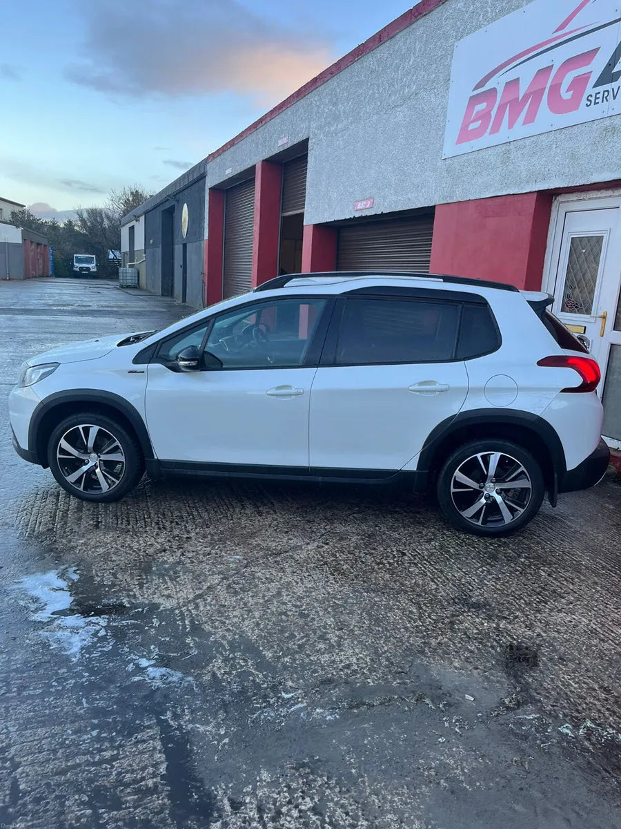 2017 PEUGEOT 2008 AUTOMATIC FINANCE DELIVERY