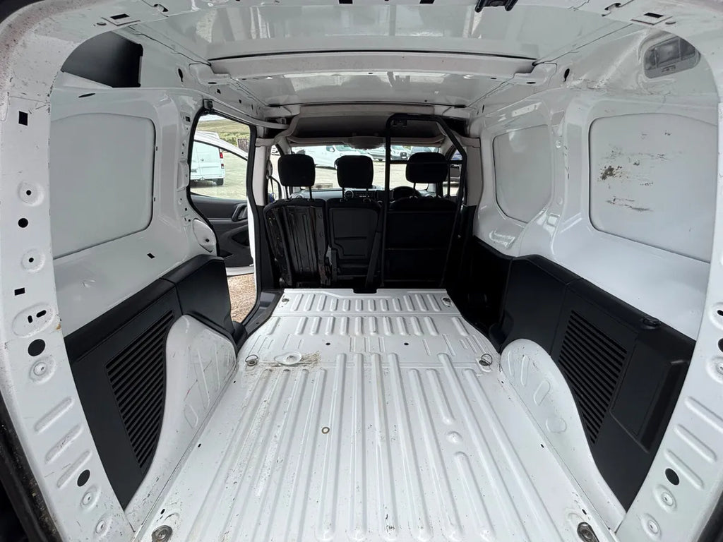 Citroen Berlingo 2017 new CVRT, delivery, and warranty.