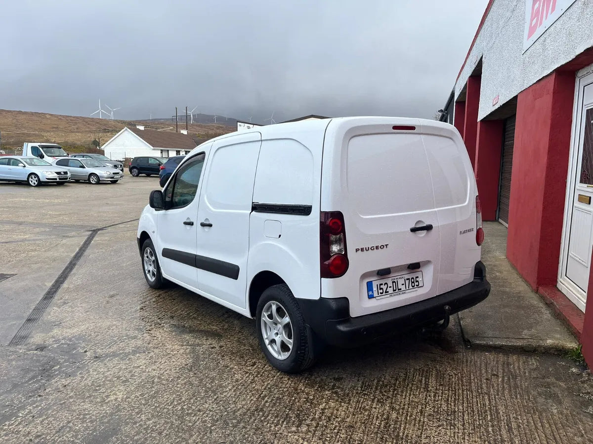 2015 PEUGEOT PARTHER NEW CVRT WARRANTY DELIVERY