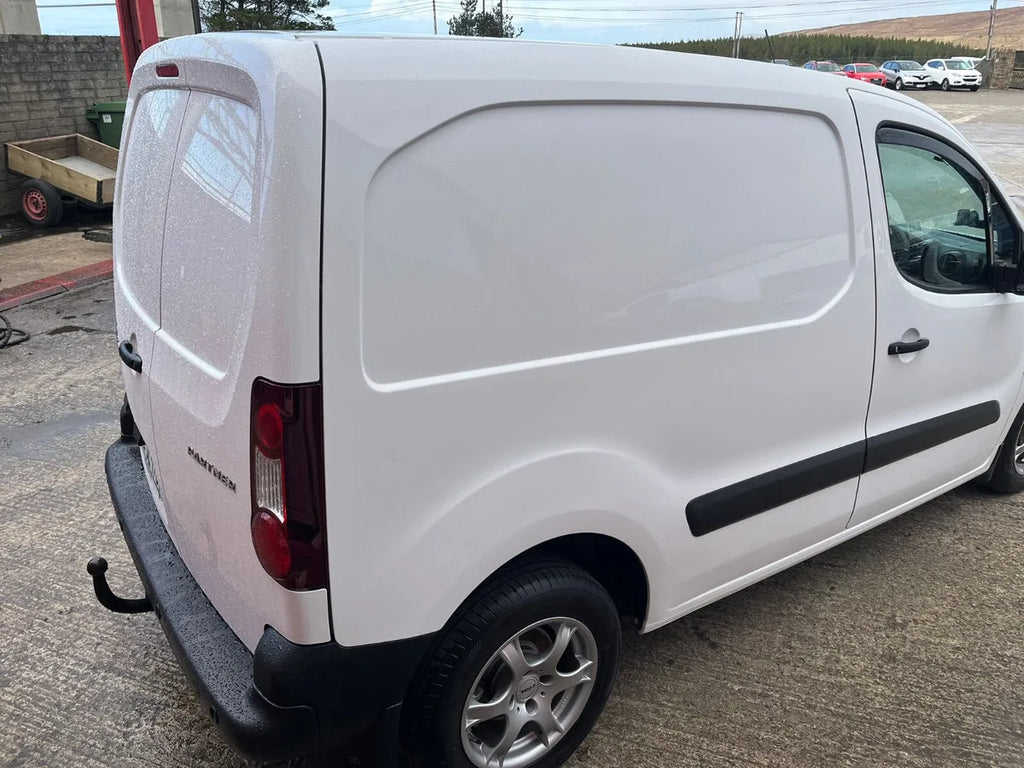 2015 PEUGEOT PARTHER NEW CVRT WARRANTY DELIVERY