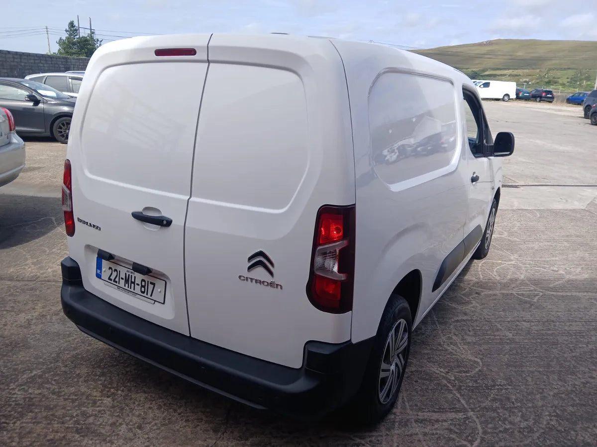 Citroen Berlingo 2022 free delivery new CVRT
