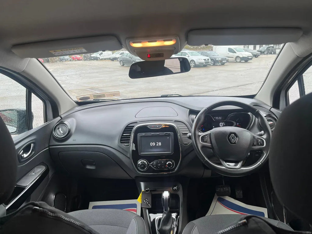 RENAULT CAPTUR 2017 AUTOMATIC WARRANTY DELIVERY